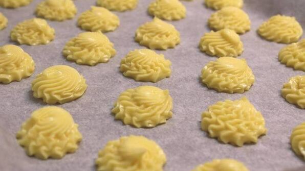 эклеры с кофейным кремом гроза