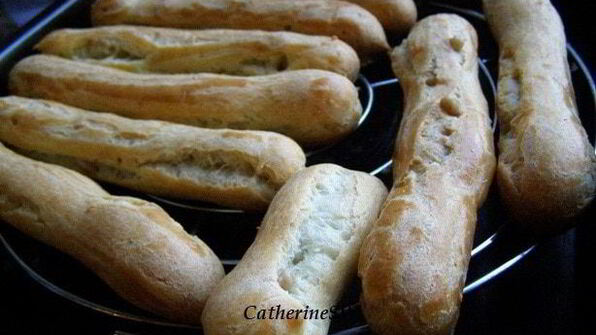 эклеры с кофейным заварным кремом