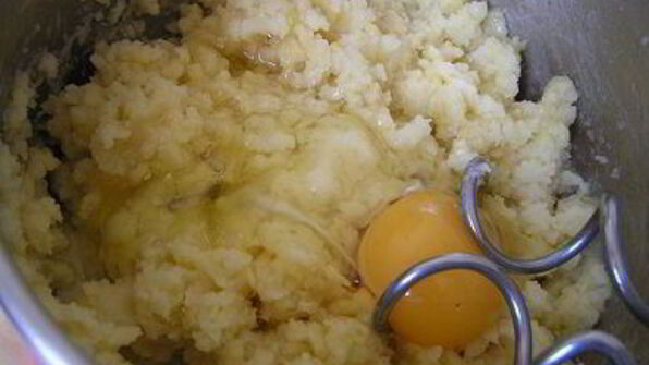 эклеры с лимонным заварным кремом