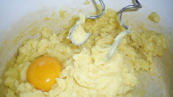 эклеры с масляно-заварным кремом