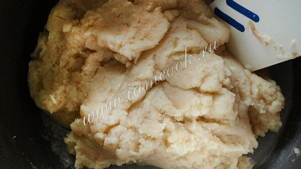 эклеры со сгущенкой