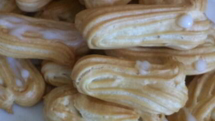 Заварное тесто для эклеров