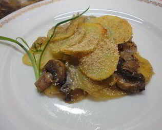 Картофельная запеканка по-монастырски