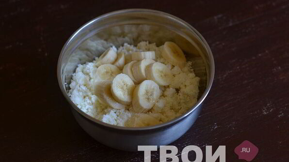 творожная запеканка с бананом