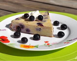 Творожная запеканка с черникой