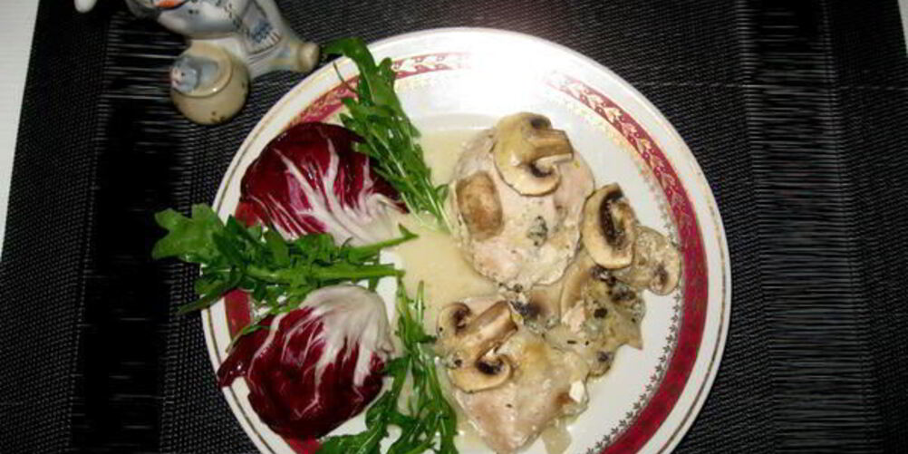 Рецепт запеканки из курицы с голубым сыром