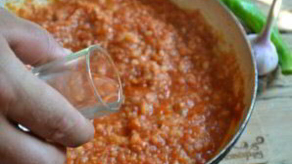 аджика из кабачков с помидорами