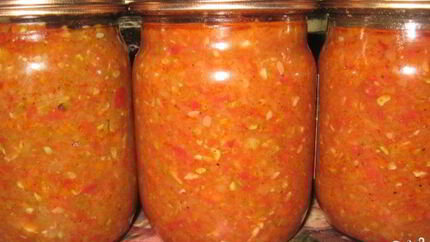 Аджика из кабачков с яблоками