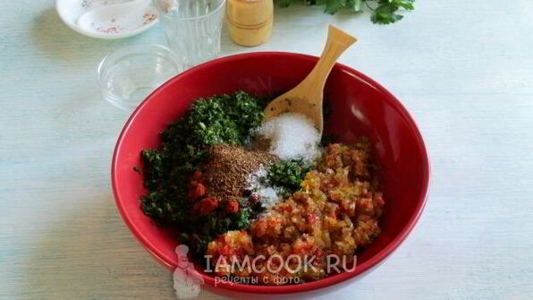 аджика из петрушки