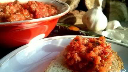 Аджика из помидоров и чеснока на зиму