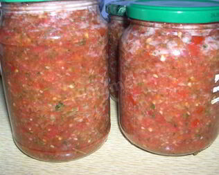 Аджика острая Цветная