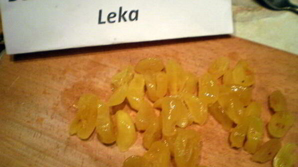 брюссельская капуста с орешками и джемом