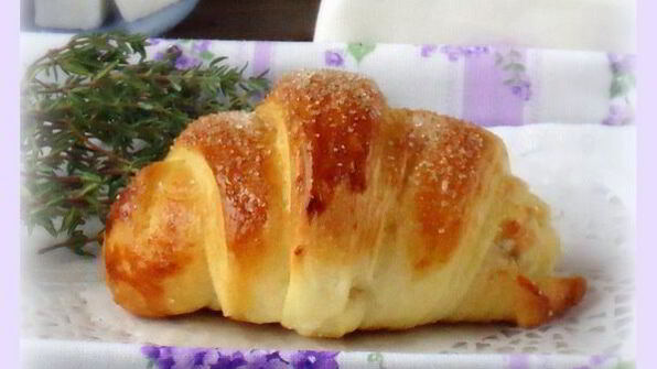 булочки слоеные с джемом и вареной сгущенкой