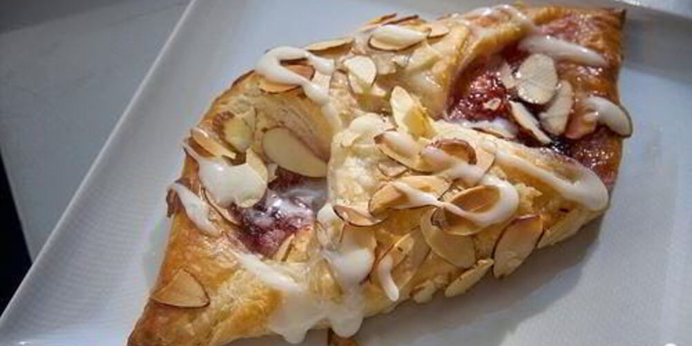 Рецепт датских булочек с марципаном и джемом