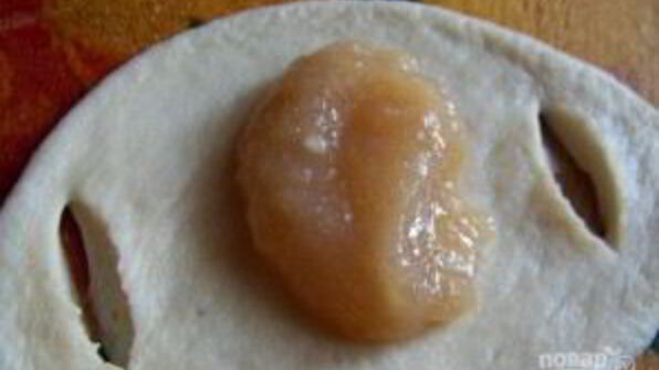 дрожжевое тесто с джемом