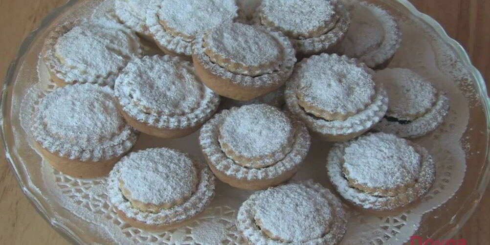 Рецепт рождественских корзиночек с джемом