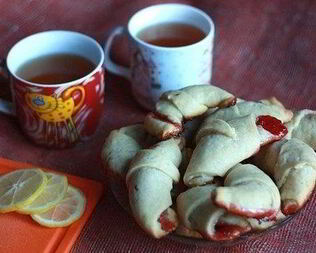 Сладкие рулетики с джемом