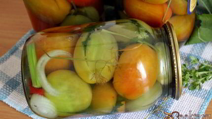 Фаршированные зеленые помидоры на зиму
