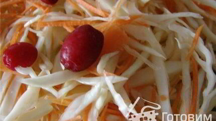 Капуста хрустящая квашеная