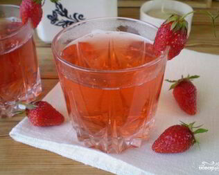 Клубничный компот