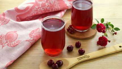 Компот из черешни