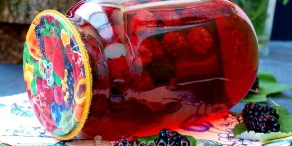 Рецепт компота из ежевики на зиму