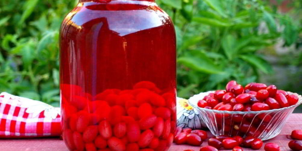 Рецепт компота из кизила на зиму