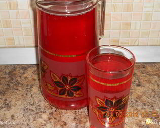 Компот из красной смородины