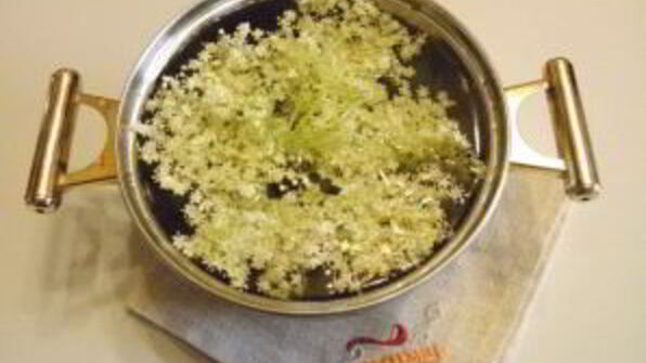 компот из цветков бузины