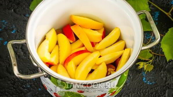 компот из винограда и яблок на зиму