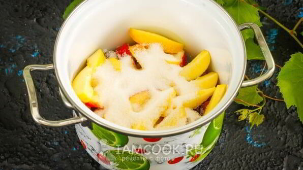 компот из винограда и яблок на зиму