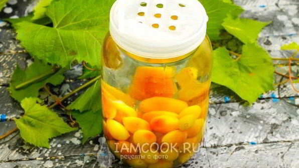 компот из винограда с косточками на зиму