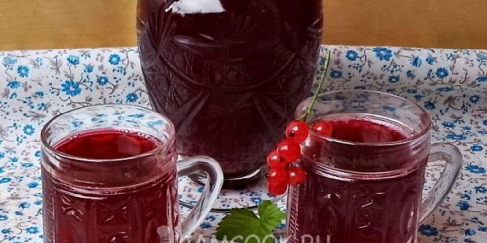 Рецепт компота из ягод