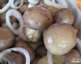 Грибочки маринованные Рождественские