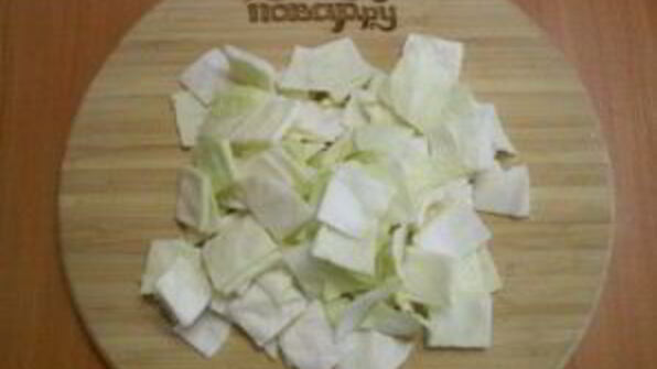 маринованная капуста со свеклой и чесноком