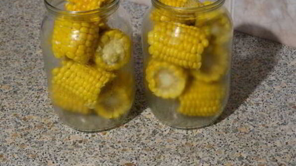 маринованная кукуруза в початках