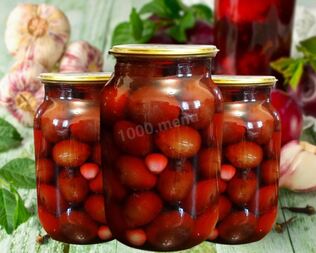 Маринованные сливы на зиму с чесноком