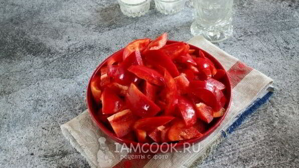сладкий перец в помидорах без масла на зиму