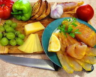 Домашняя слабосоленая осетрина