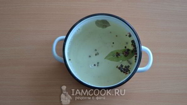 классические малосольные огурцы