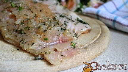 Малосольный балтийский лосось