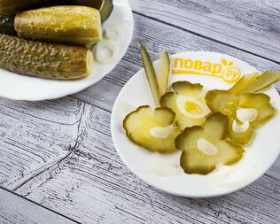 Огурцы консервированные малосольные