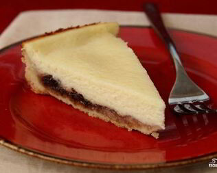 Чизкейк с вишневым вареньем