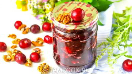 Варенье из черешни с грецким орехом