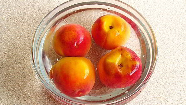 варенье из персиков и консервированных ананасов