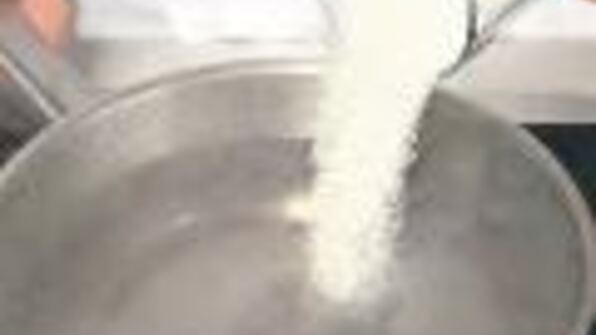 вишневое варенье с косточками