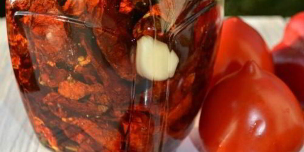 Рецепт вяленых помидоров с базиликом