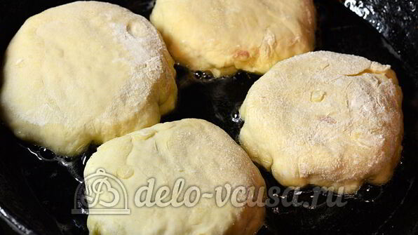 беляши с мясом