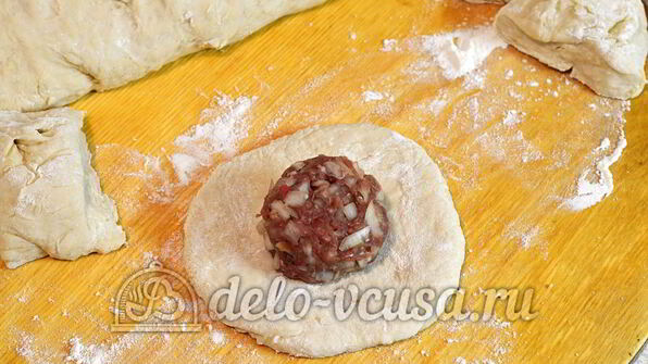 беляши с мясом