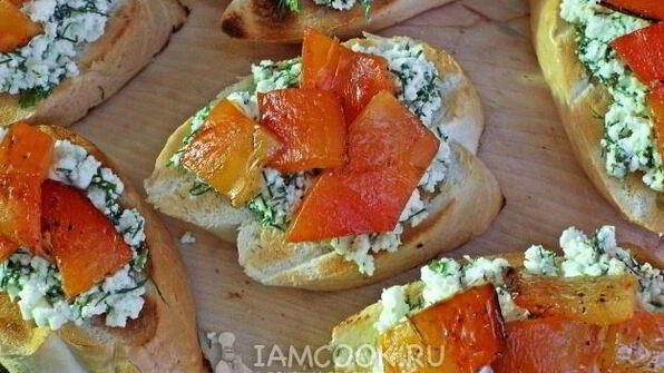 брускетта-гриль с запеченным перцем